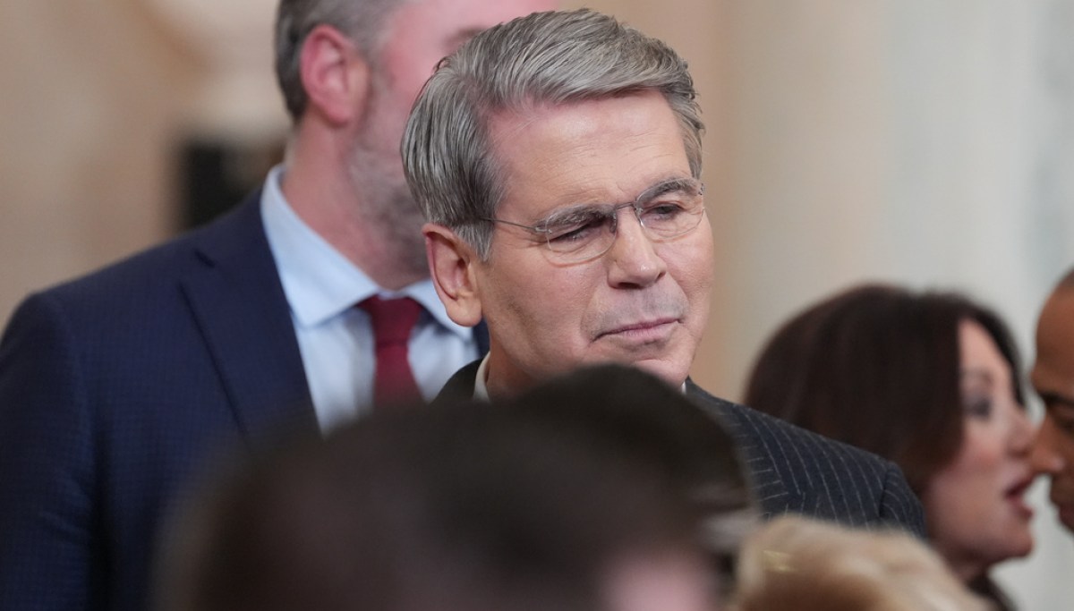 Treasury threatens foreign banks aiding Iran with ‘Economic Fury’ sanctions