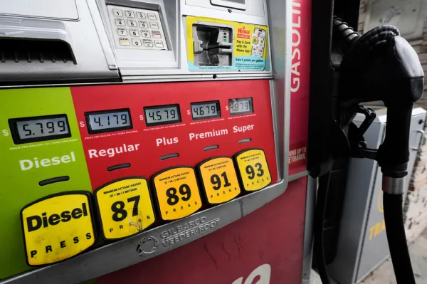 Gas prices: Five days of decreases at the pumps