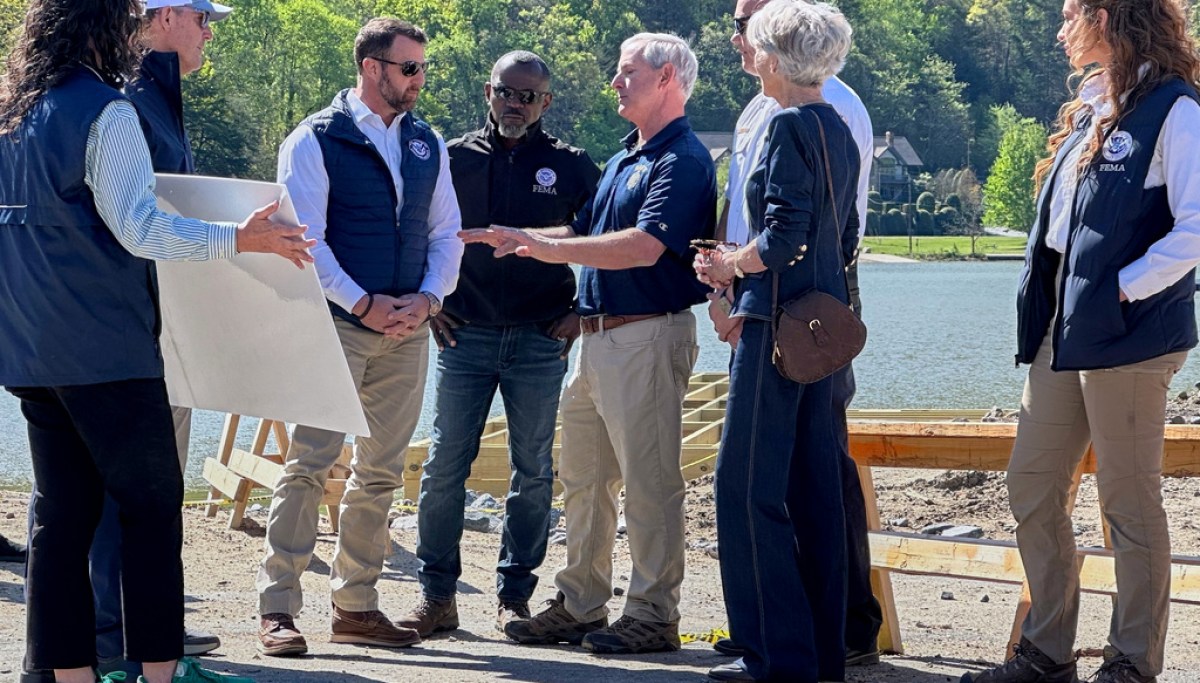 Mullin says FEMA getting back pay by Monday while surveying North Carolina’s Helene damage