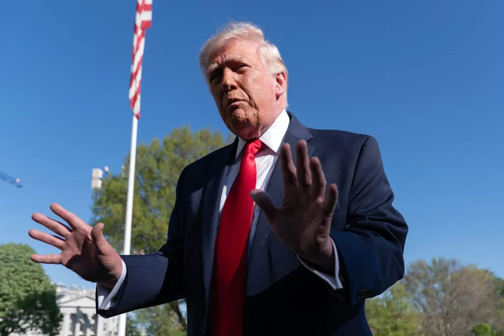 Trump deletes photo depicting himself as Jesus after backlash