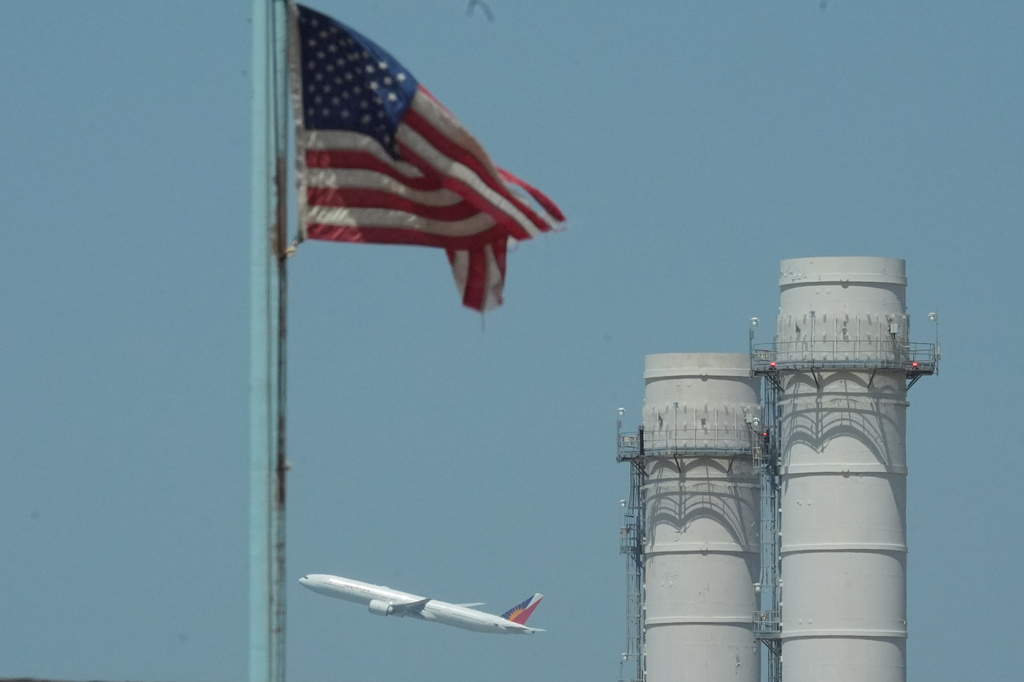 Iranian woman arrested at LA airport for allegedly trafficking weapons to Sudan