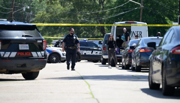 Ten hospitalized after food court shooting at Mall of Louisiana, police say
