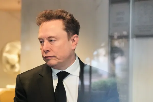 Judge excoriates Musk for posting about OpenAI case and threatens gag order
