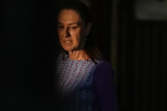 Sheinbaum demands evidence before extraditing Mexican officials to US over cartel ties
