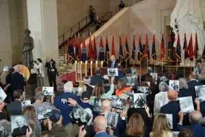 Lawmakers honor Holocaust Remembrance Day amid rising antisemitism
