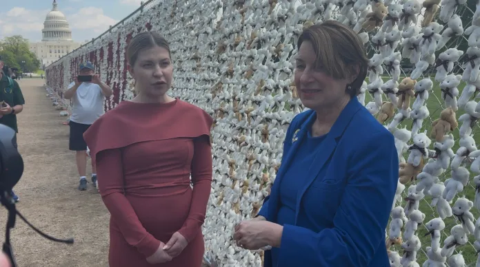 Ukraine’s Ambassador to the U.S. Olga Stefanishyna and Sen. Amy Klobuchar (D-MN). (Photo by Emily Robertson/Washington Examiner)