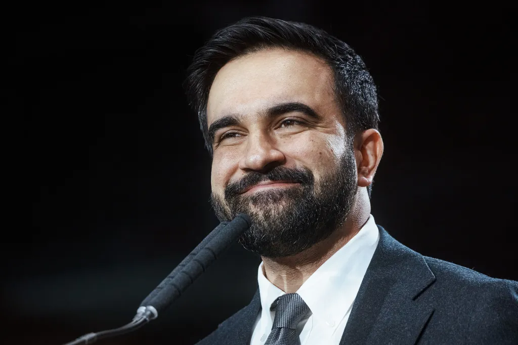 Mamdani’s city-run grocery stores product of ‘smiling socialist con-man’: Joe Concha