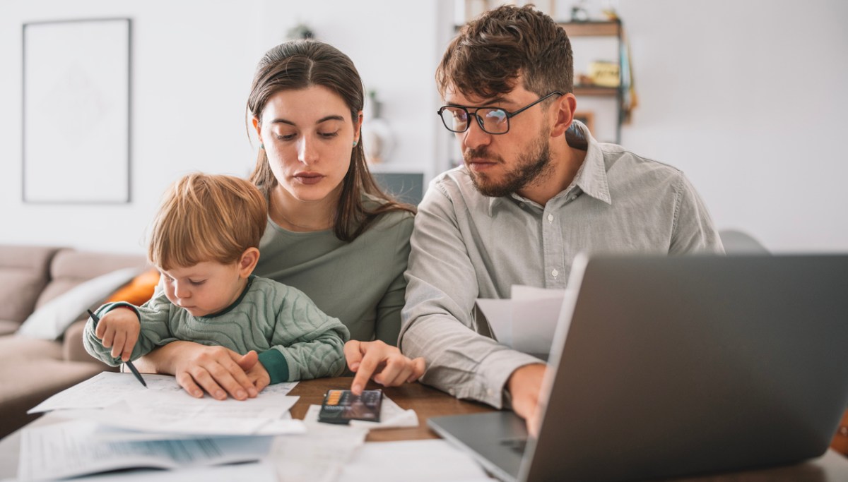 Forget Universal Daycare. Just Give New Parents Cash