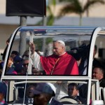 ‘Liberals suddenly love the pope’: Bill Maher