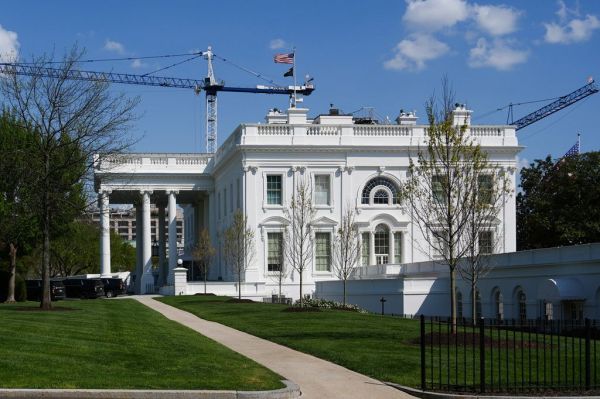 GOP bill will authorize $400M in taxpayer dollars to White House ballroom: Graham