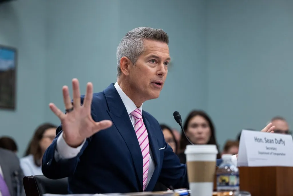 Duffy dismisses concerns over AI use in air traffic control