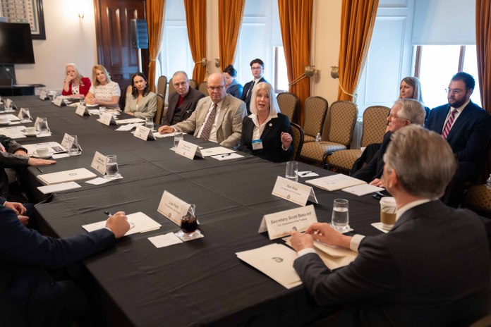 Treasury Secretary Scott Bessent hosts a roundtable discussion with community bankers from across the country (Treasury Department)