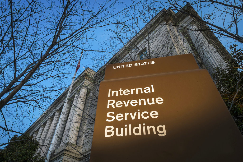 Majority who claimed new Trump tax breaks earn less than $100,000, Treasury says
