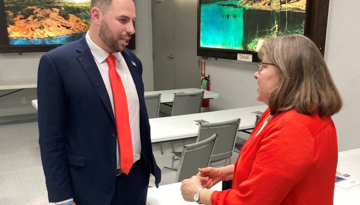 Trump ENDORSES 'MAGA Warrior' Lahmeyer for Oklahoma House Seat