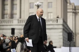 ‘Fetterman has guts’: Joe Concha