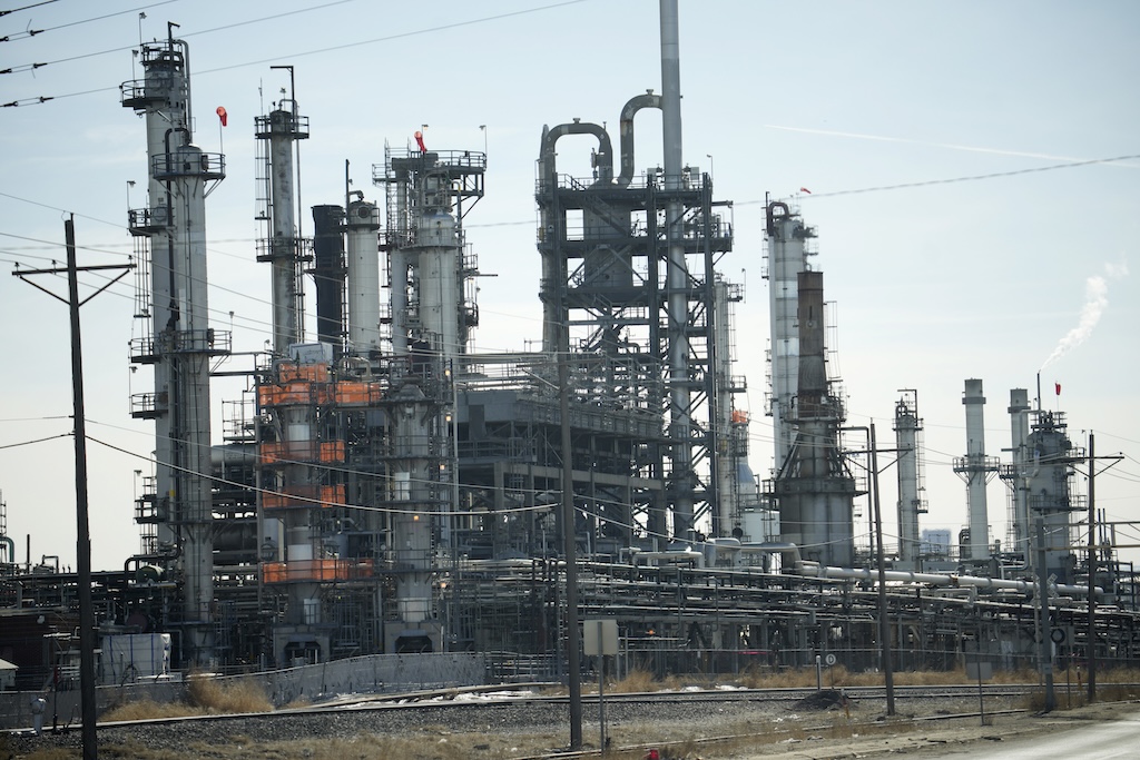 Conservatives urge Supreme Court to quash lawsuit over climate change harms