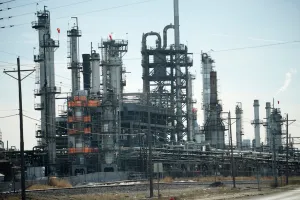 Conservatives urge Supreme Court to quash lawsuit over climate change harms