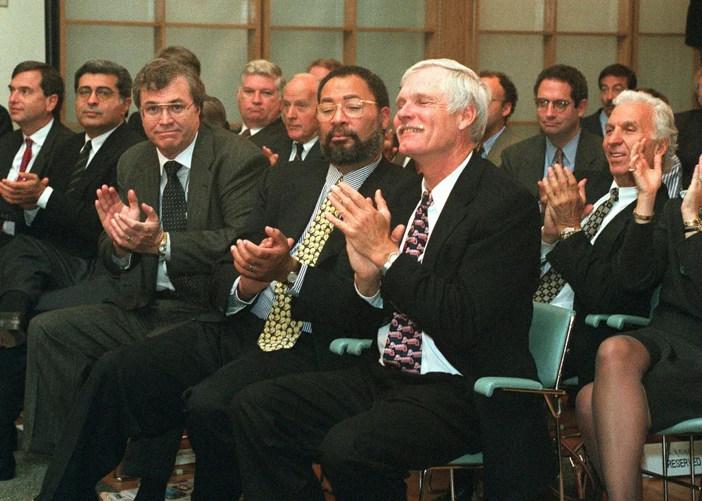 Trump, politicians and journalists react to Ted Turner’s death