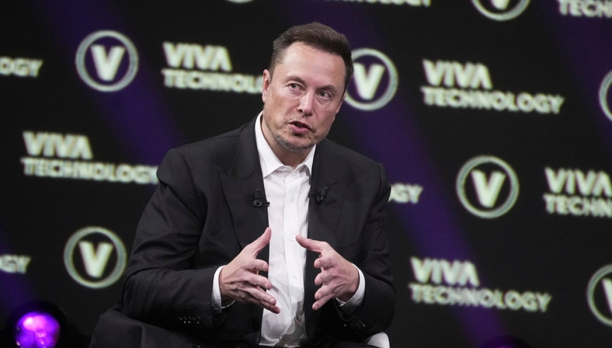 SpaceX Announces Details for Record-Breaking IPO