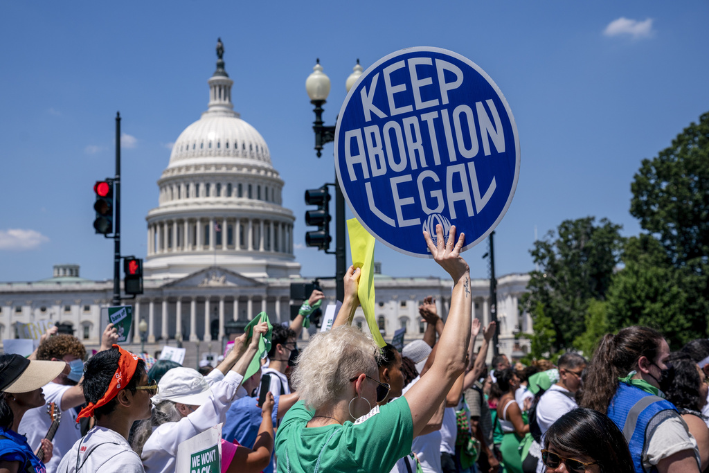 Trump administration sued by veterans after banning VA abortion access