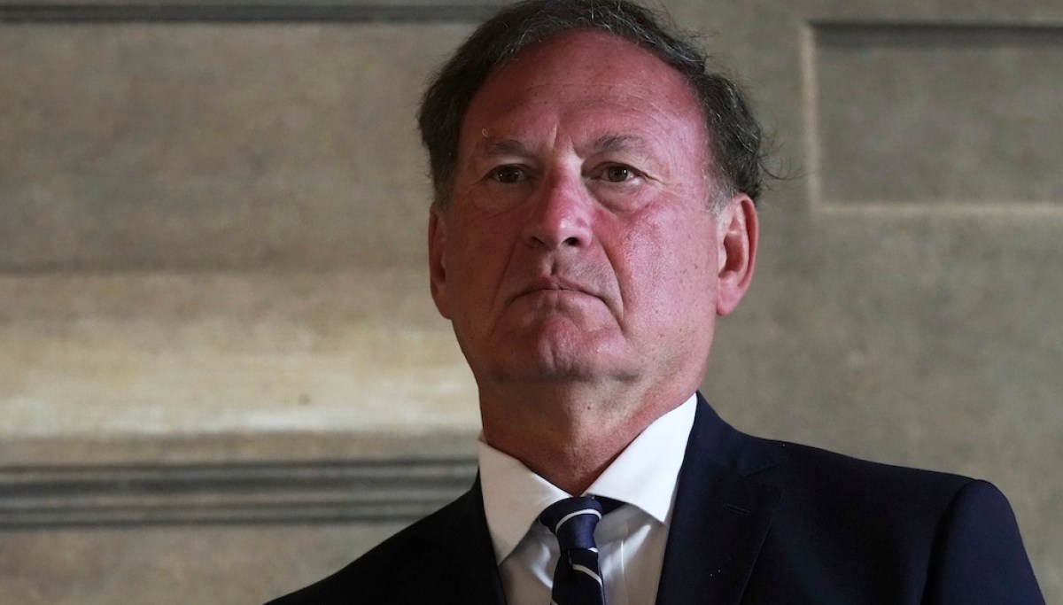 Alito slams Jackson's 'insulting' dissent as Supreme Court speeds up Louisiana redistricting case