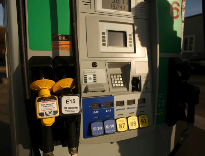 House passes bill to boost ethanol with year-round sales of higher blends in fuel