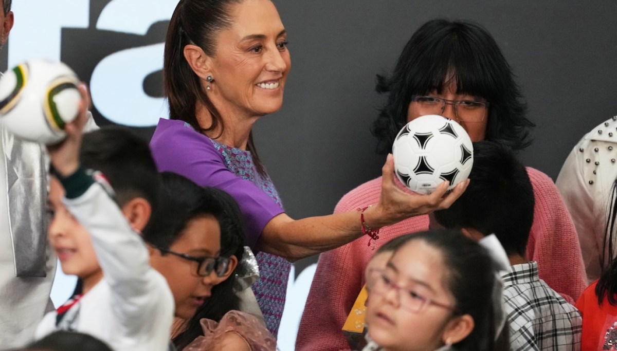 Mexican president says country will host Iran’s World Cup team