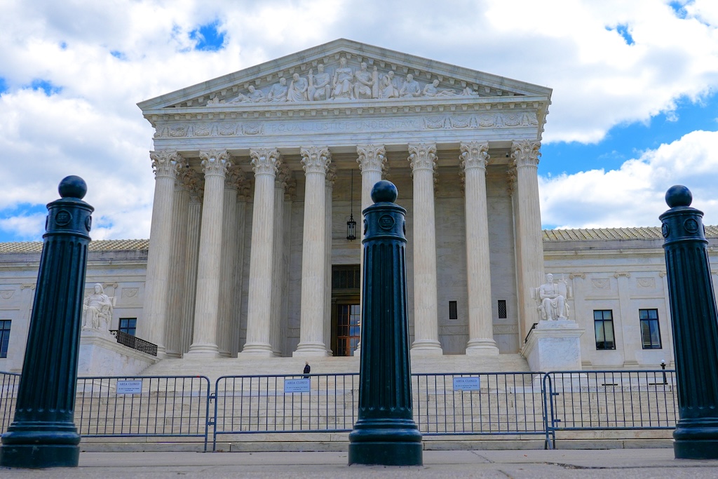 Supreme Court strikes down sweeping Hawaii gun law 6-3
