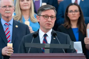Mike Johnson’s chief of staff to leave the speaker’s office