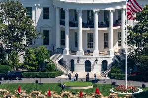 WATCH LIVE: Trumps speak at White House congressional picnic