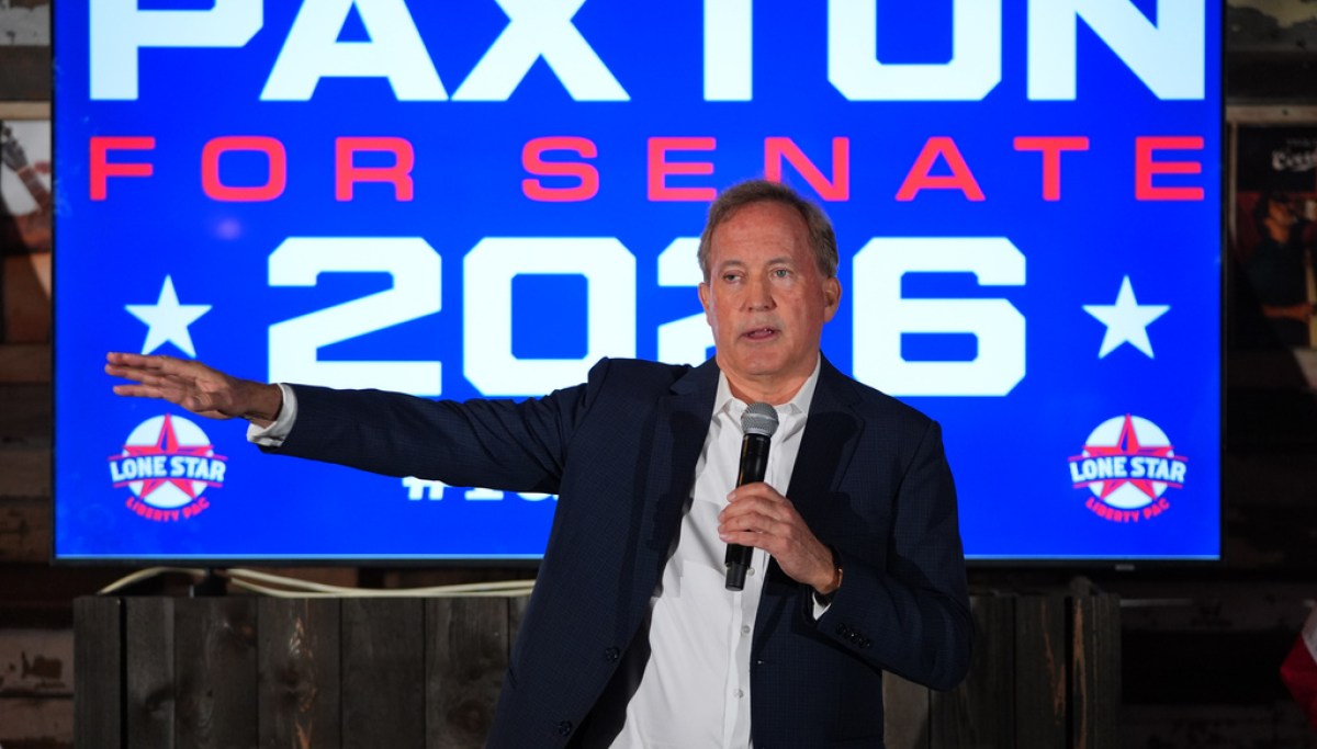“Conservative Champion Paxton Leads in Texas Senate Showdown”