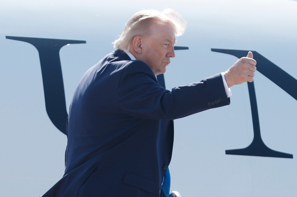 Trump calls on Republicans to replace Senate parliamentarian