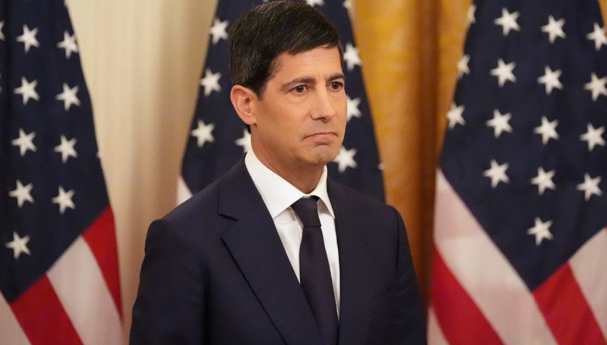 Tough news for Kevin Warsh in first full week as Fed chairman