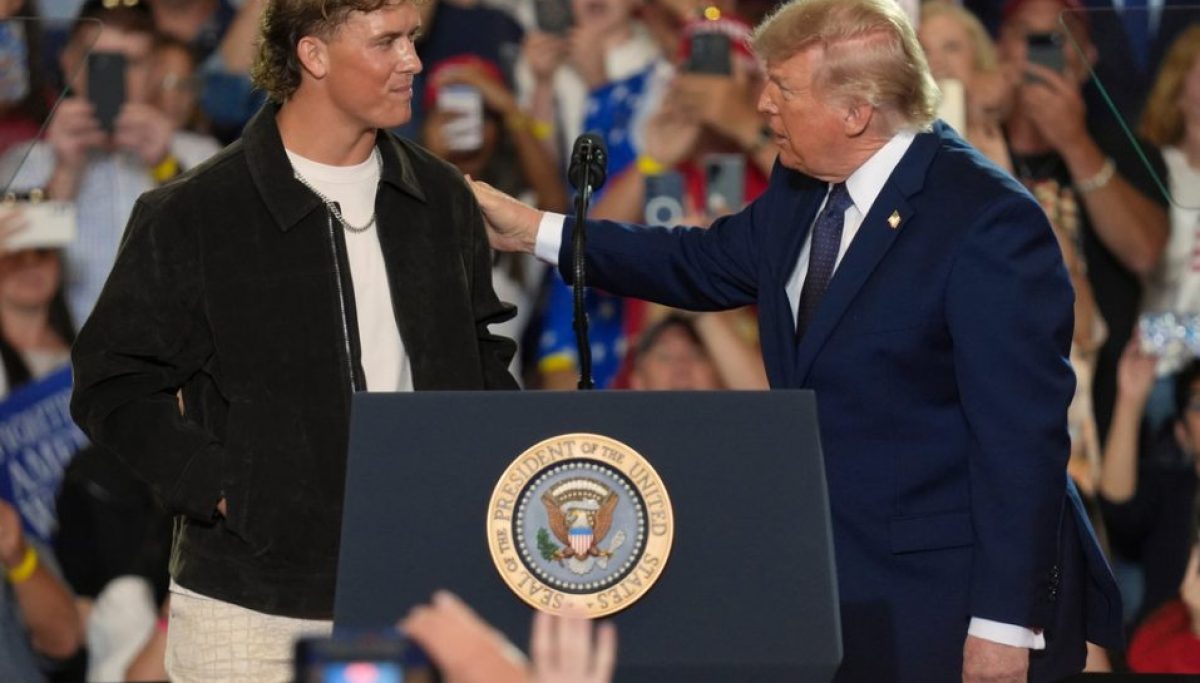 For supporting Trump, Jaxson Dart gets the Tom Brady treatment