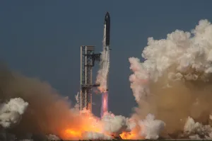 SpaceX launches extra powerful Super Heavy-Starship test flight as company races toward IPO