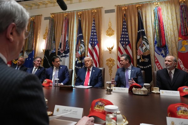 How the Trump administration is working to convince the public that the economy is improving