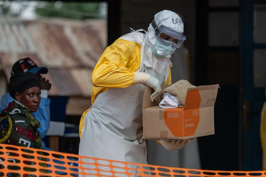 Kenyan court halts plans for US Ebola quarantine facility