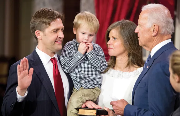 Sasse, his son Augustin, and his wife Melissa at a swearing-in ceremony wih Vice President Joe Biden, Jan. 6, 2015.  (.Photo By Bill Clark/CQ Roll Call)