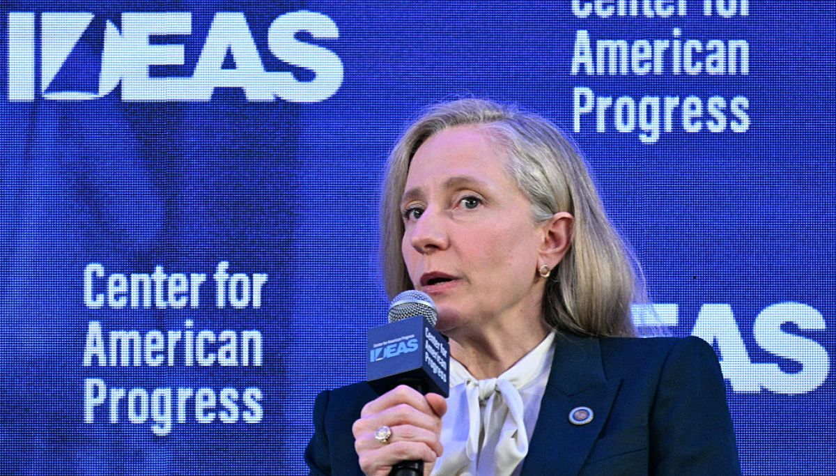 Spanberger unveils ‘most aggressive’ data center regulation in nation