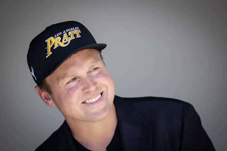 A portrait of Los Angeles mayoral candidate Spencer Pratt during a Community Meet and Greet event out of a house for sale on Long Ridge Avenue in a residential neighborhood of Sherman Oaks on Saturday, May 16, 2026. (Etienne Laurent / Los Angeles Times via Getty Images)