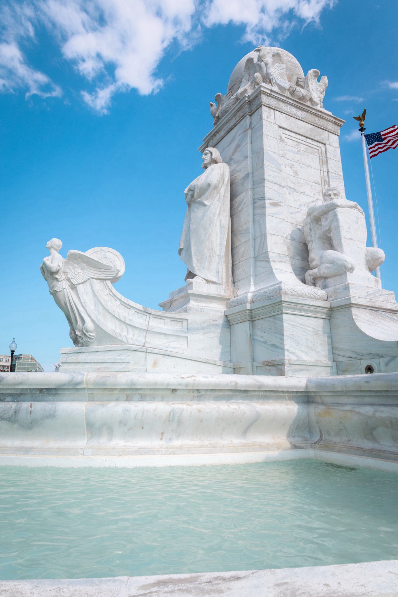 Trump’s fountain and reflecting pool beautification shows Democratic disarray is a choice