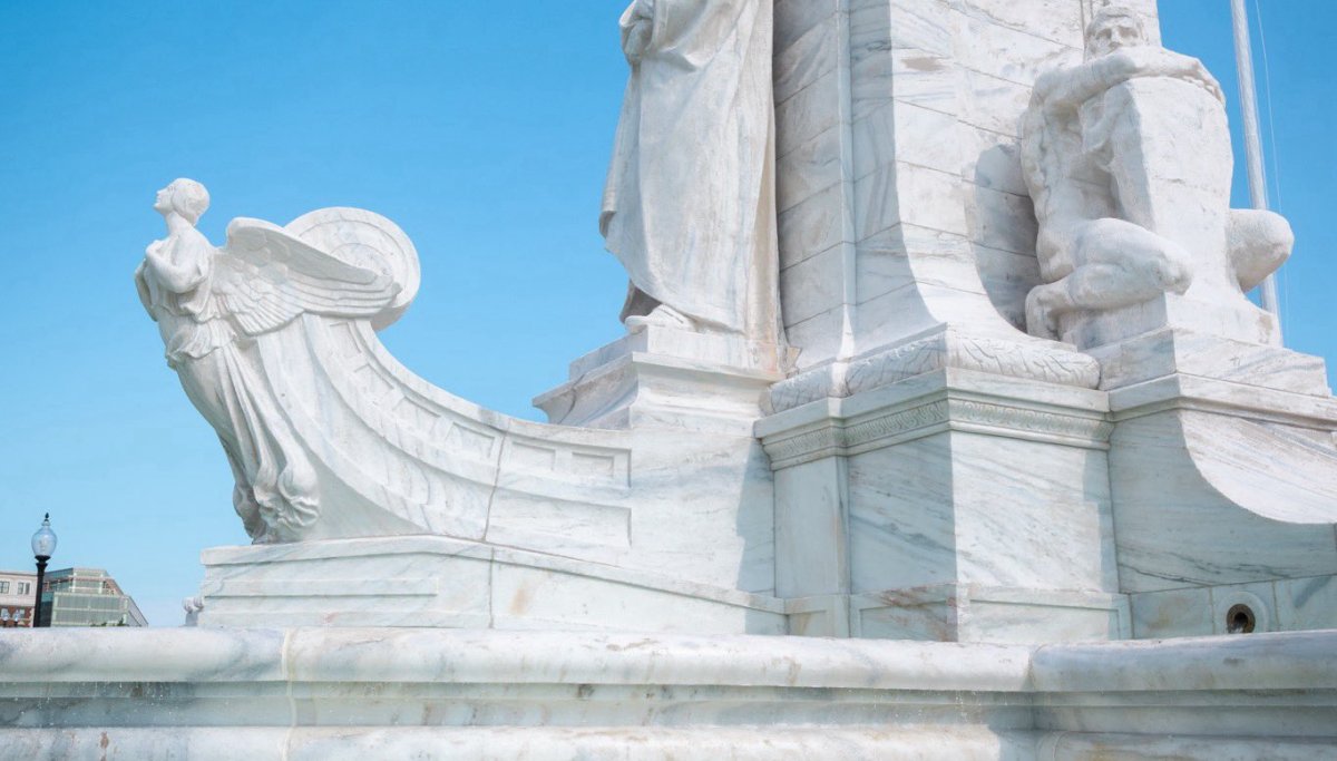 Trump's fountain and reflecting pool beautification shows Democratic disarray is a choice
