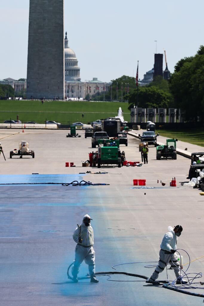 Lincoln Memorial Reflecting Pool vandalized with '86 47' graffiti