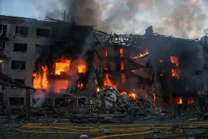 Russia informs US of upcoming strikes on Kyiv and urges America to pull diplomats