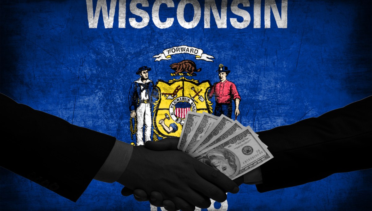Wisconsin school district signs six-figure contract with DEI educational counselor