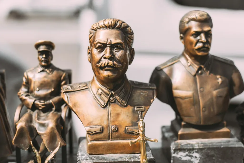 Onward, Stalinist soldiers