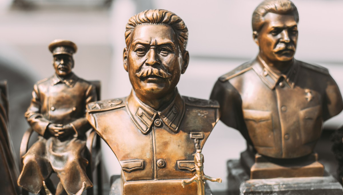 Onward, Stalinist soldiers