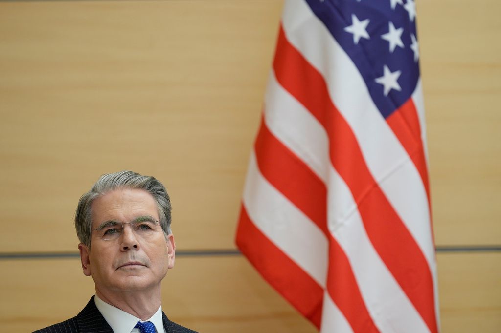 Trump administration expands finance-focused approach to sway illegal immigrants to self-deport