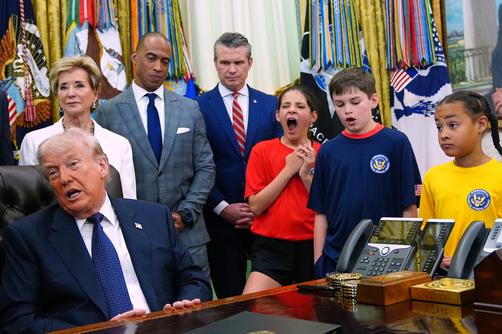 Trump rants to children about war during youth fitness signing