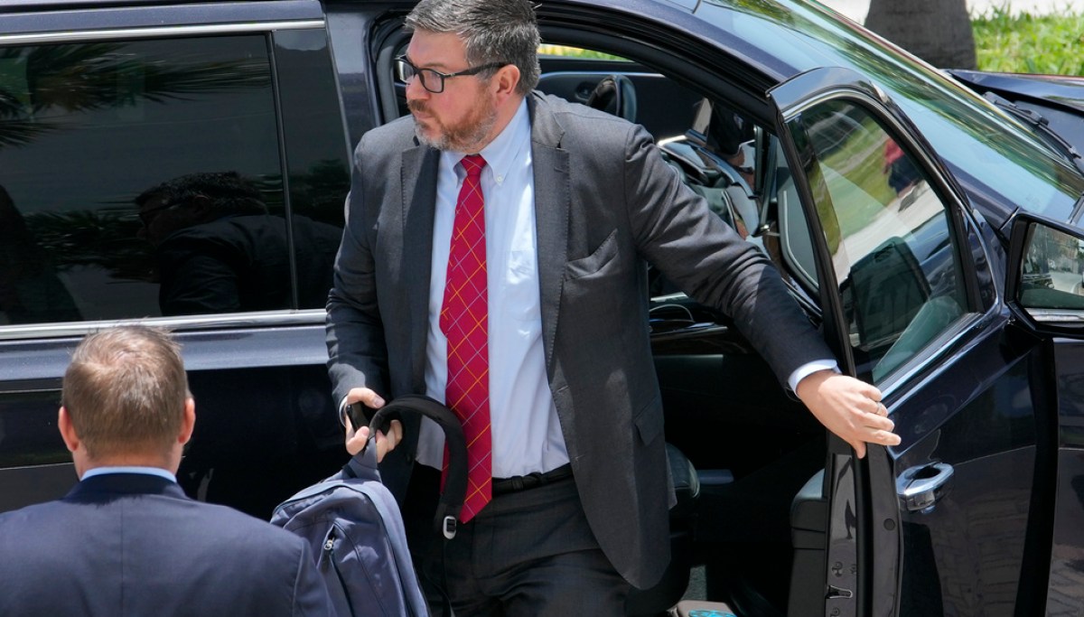 Trump official deletes post suggesting new path to compensate victims of lawfare